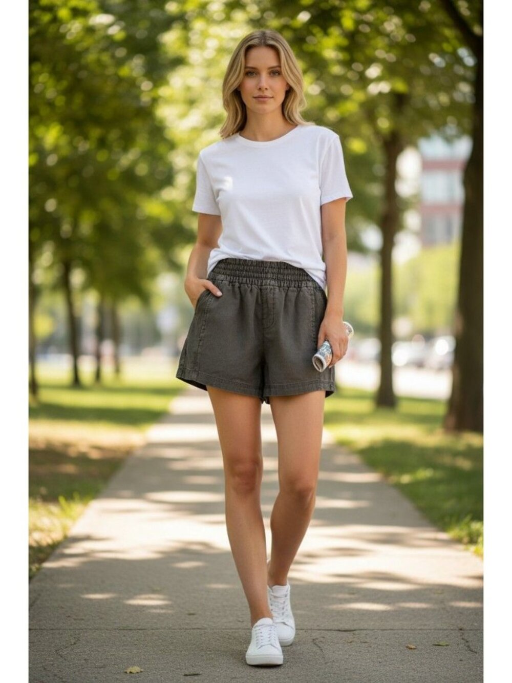 Aerie Women's XS Gray High-Waisted Cotton Lyocell Smocked Waist Shorts With Pock